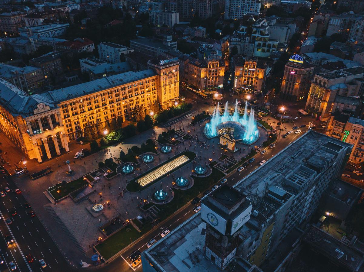 Senator Maidan Aparthotel Kyiv Exterior photo